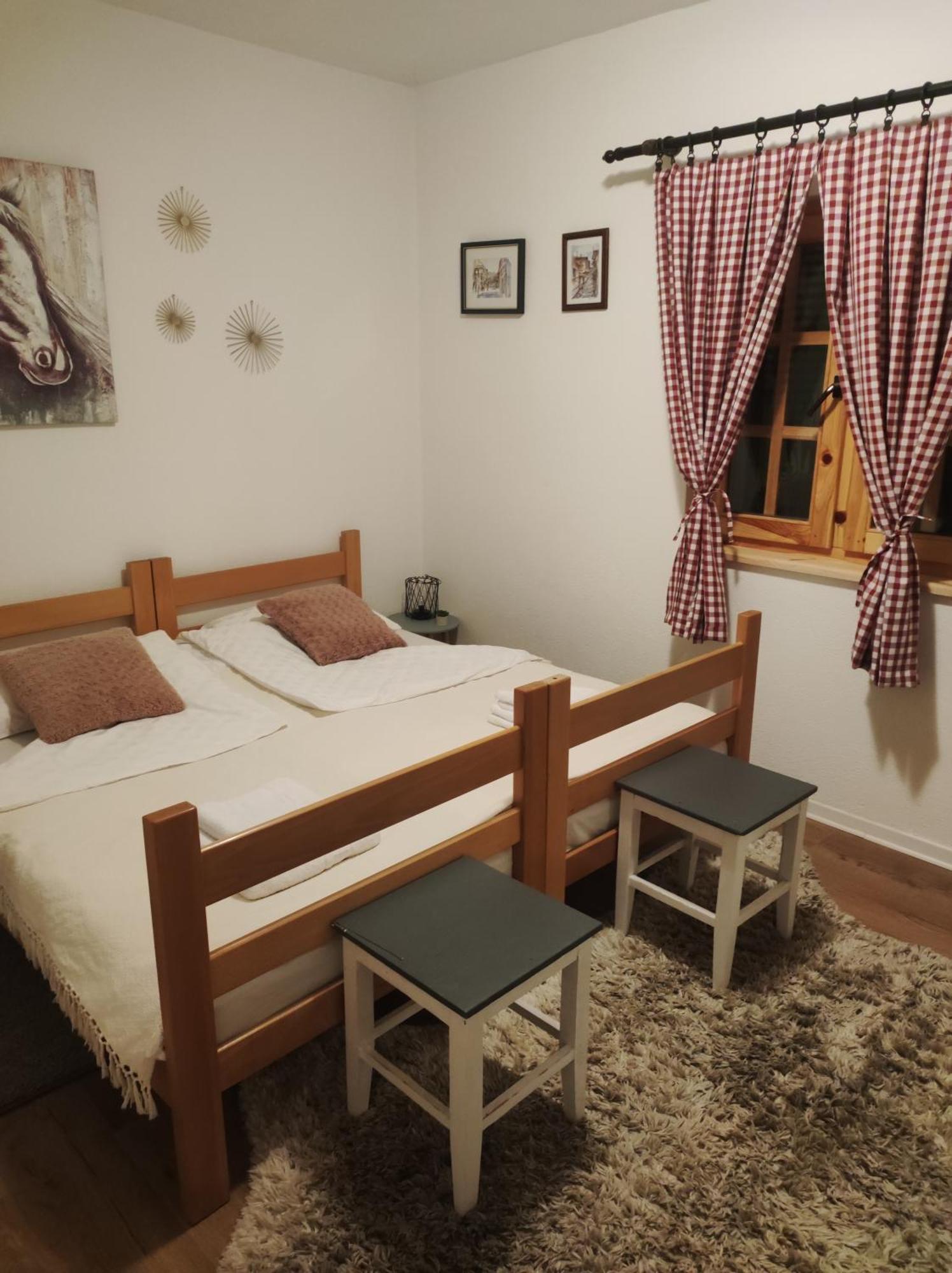 فيلا Fruska House Besenovacki Prnjavor المظهر الخارجي الصورة